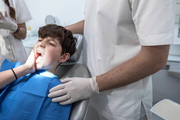 Best Emergency Treatment for Toothache in Red Boiling Springs, TN